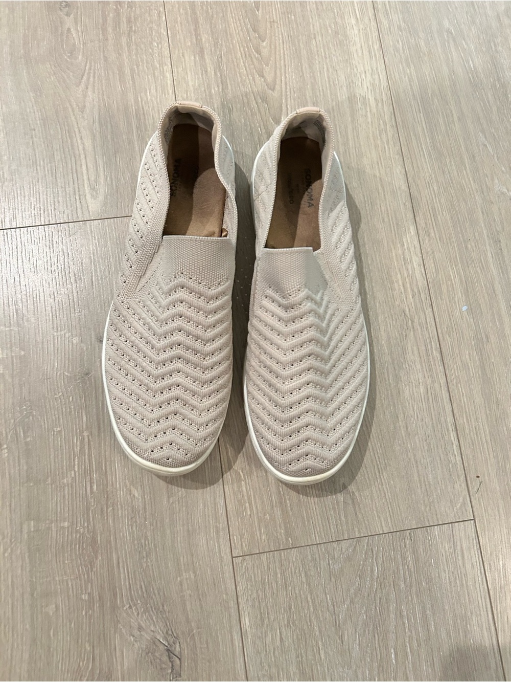 Sonoma Slip-On Knit Sneakers in Light Beige